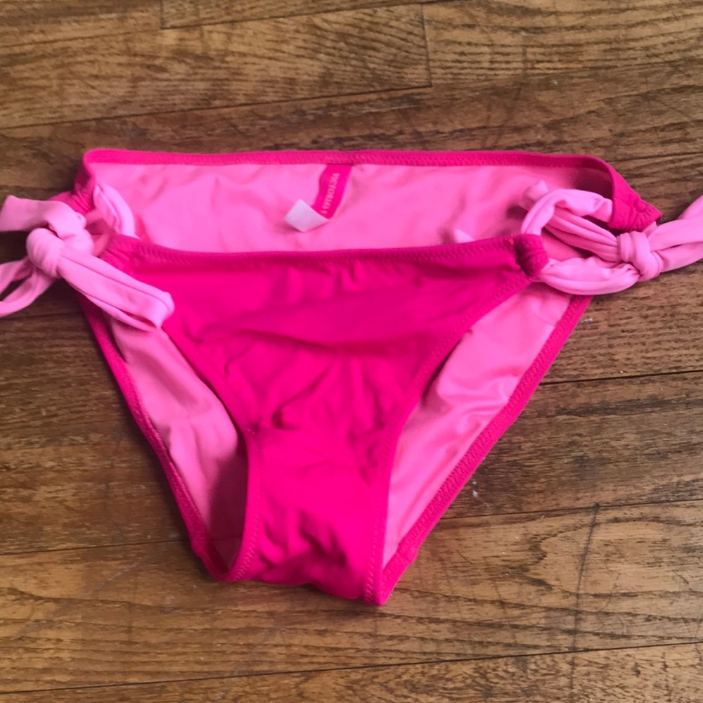 Swim suit bottoms